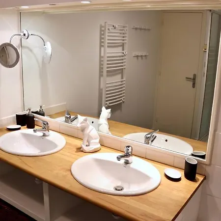 Bel 6 Pers, 2 Avec Balcon Et Parking